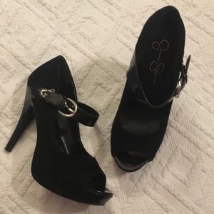 Jessica Simpson Black High Heels